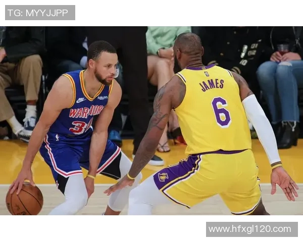 湖人队足球明星阵容全解析及精彩图片展示